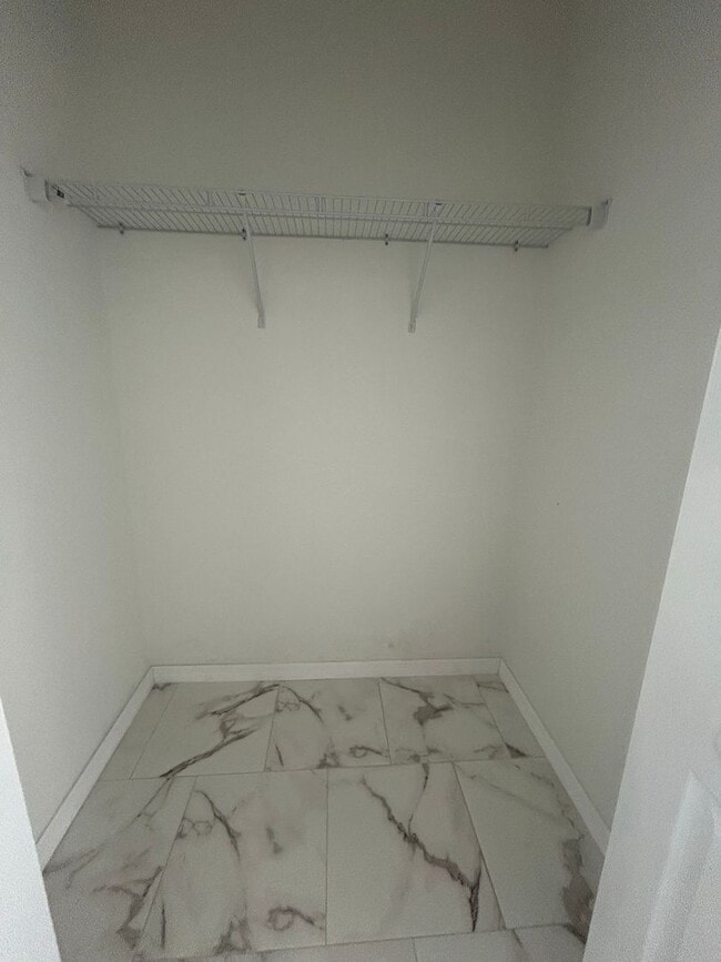 Building Photo - SPACIOUS 4 BEDROOM- 2 BATHROOM RETREAT IN BEAUTIFUL LAKE PLACID