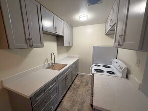 Building Photo - Charming Ground-Level 2?Bed / 1?Bath in Alameda –