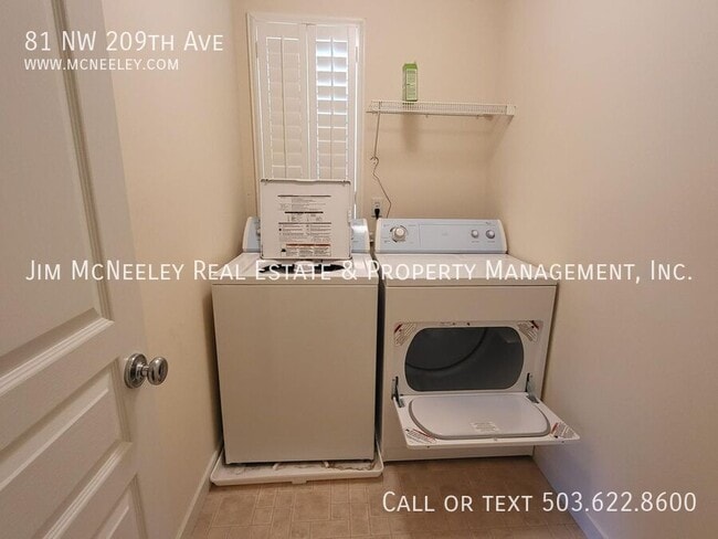 Building Photo - 81 NW 209th Ave