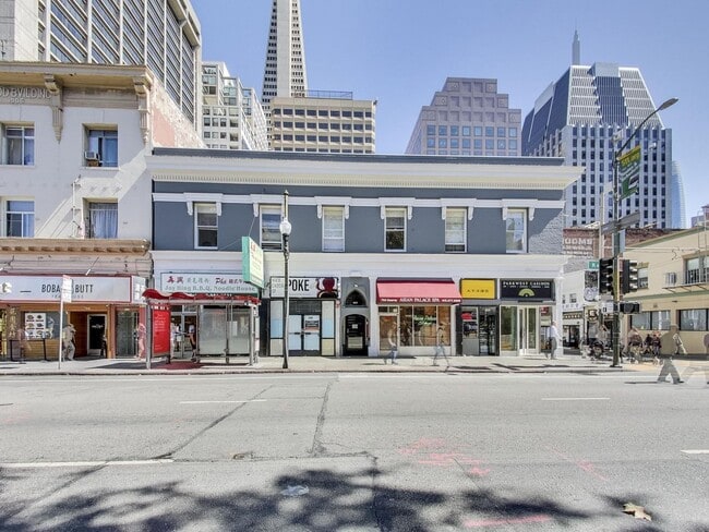 Building Photo - 706 Kearny St