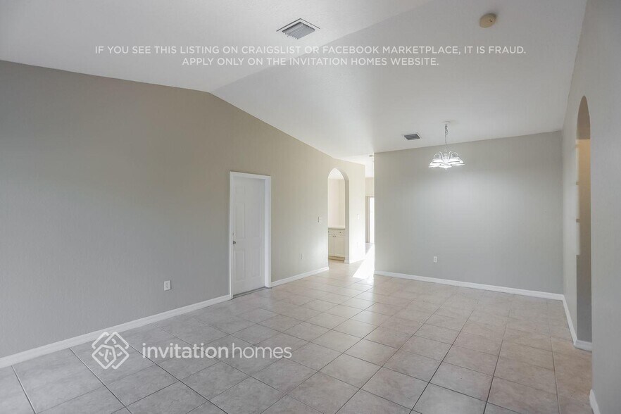 Building Photo - 28550 SW 131st Ct
