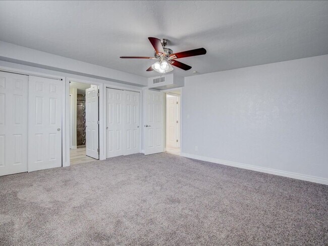 Building Photo - Spacious 4-Bedroom, 2-Bath Home with Extended Driveway & Large Backyard