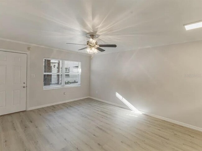 Building Photo - 121 Danube Ave