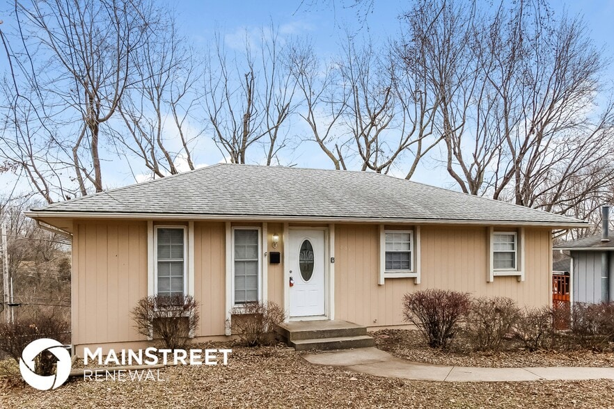 Primary Photo - 201 S Ellison Way