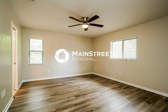 Building Photo - 3 Bedroom Pet-Friendly Home in CAPE CORAL, FL with Main Street Renewal