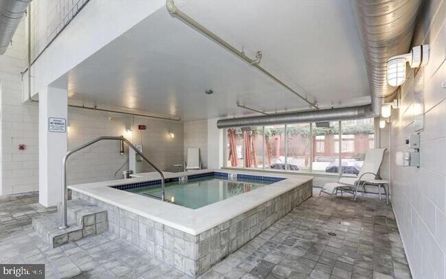 Building Photo - 1000 New Jersey Ave SE