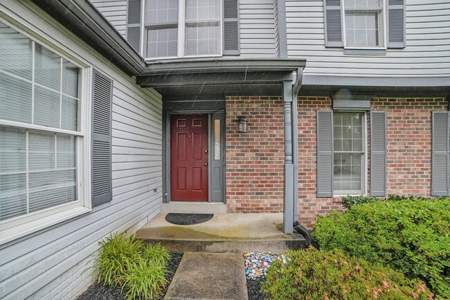 Building Photo - 18420 Shady View Ln