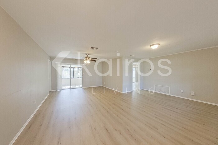 Building Photo - 1635 Jamaica St