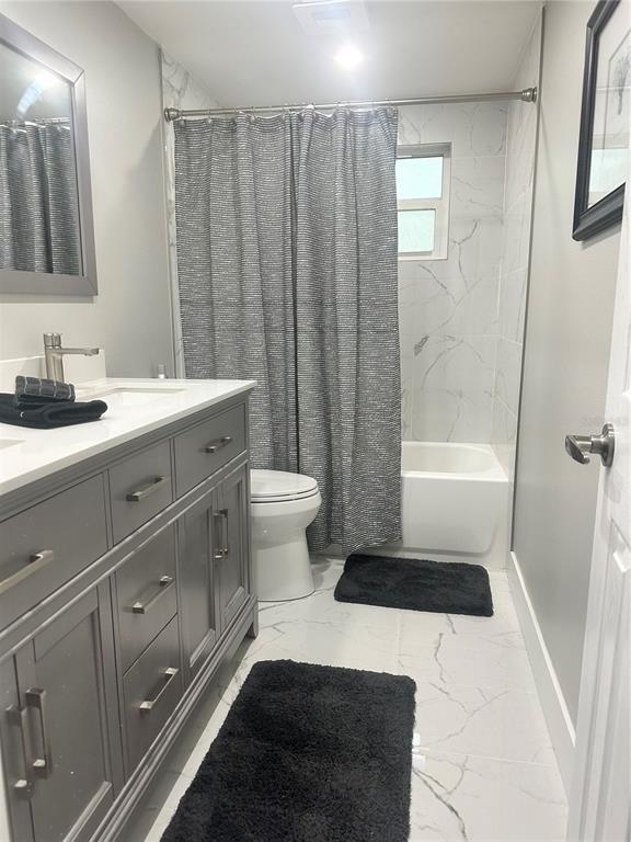 Building Photo - 12922 Post Rd