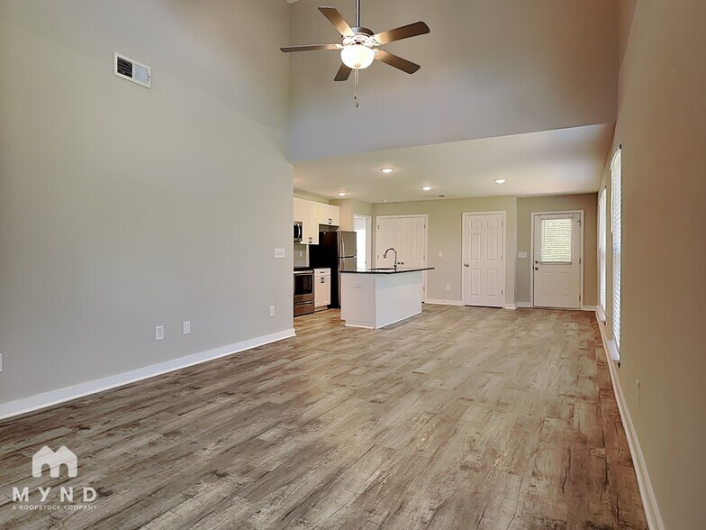 Building Photo - 10 Willowridge Ln