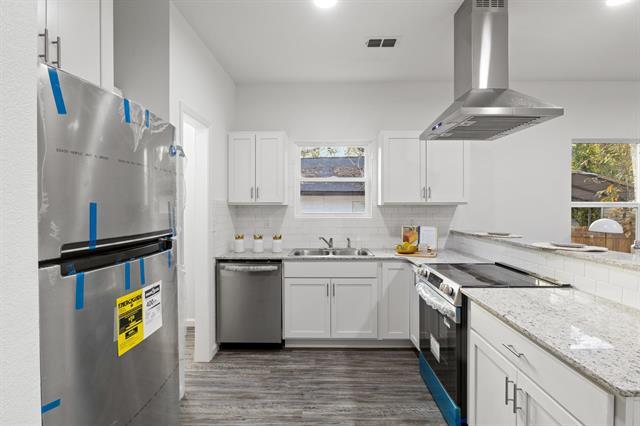 Building Photo - 836 Osceola St