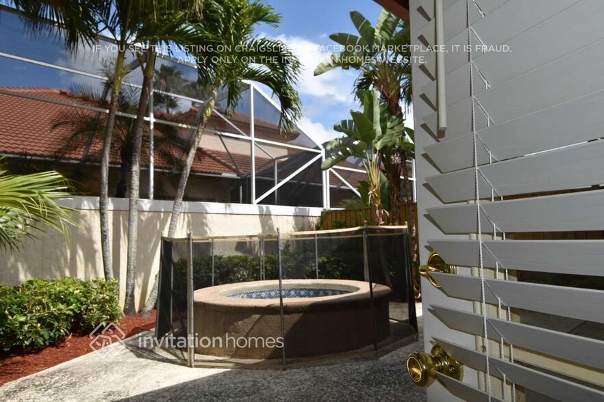 Building Photo - 157 Spyglass Way