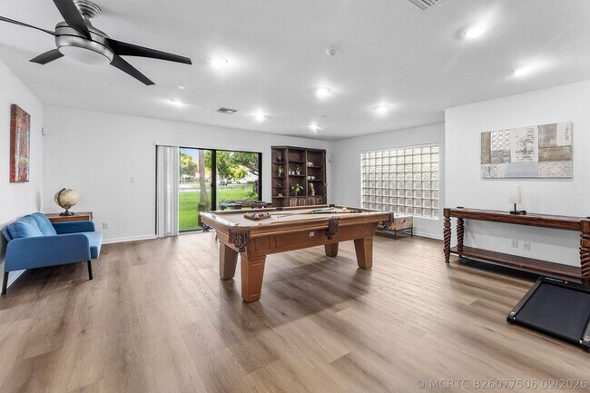 Building Photo - 13645 Exotica Ln