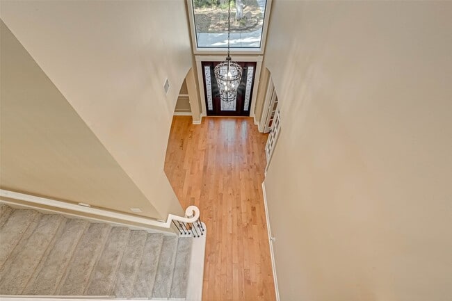 Building Photo - 11 Gabled Pines Pl