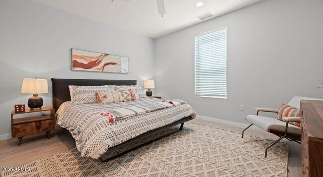 Building Photo - 6025 W Thomas Rd