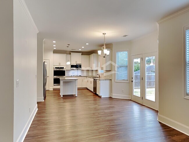 Building Photo - 213 Orchard Trail