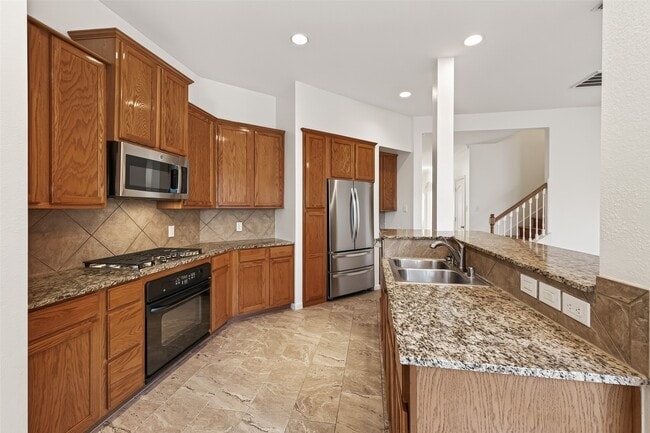 Building Photo - 17719 Brair Arbor