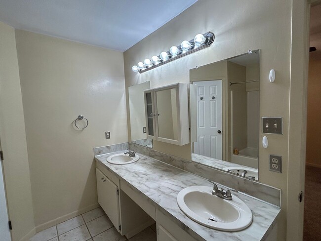 Building Photo - Fully remodeled 3 bedroom home in Wylie!!