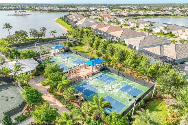 Building Photo - 14610 Edgewater Cir