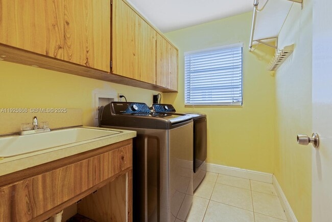 Building Photo - 7860 SW 173rd Terrace