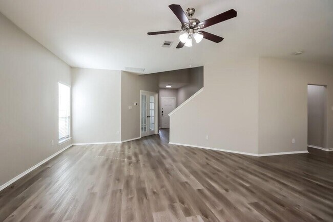 Building Photo - 1089 Shadow Glenn Dr