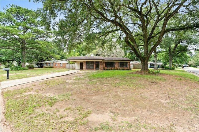 Building Photo - 4242 Marmora Dr