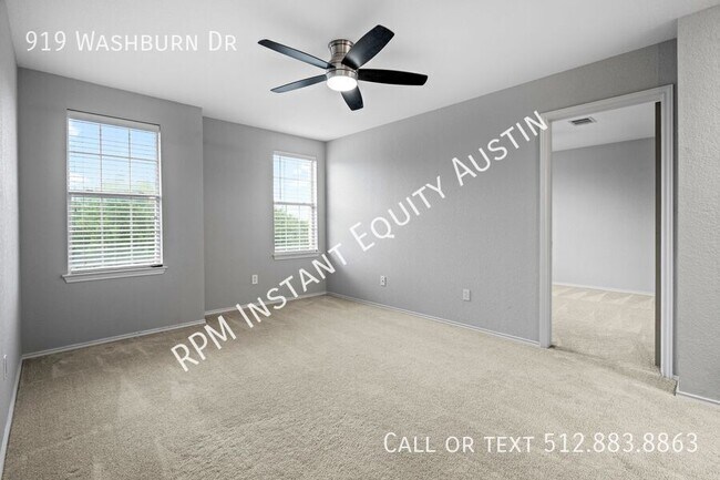 Building Photo - 919 Washburn Dr