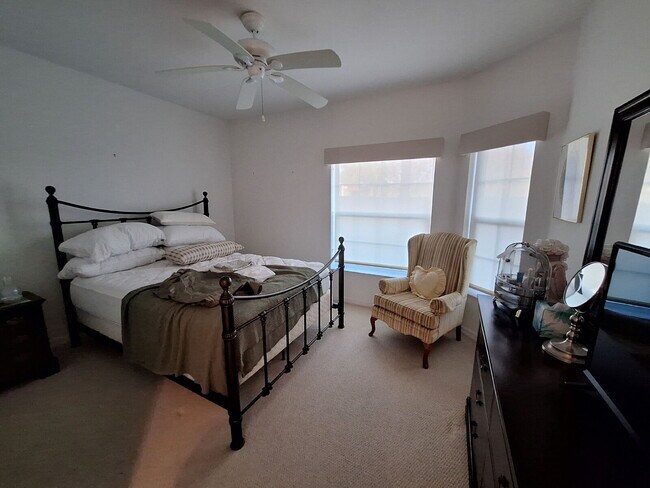 Building Photo - Lovely Villa in Gated Community in Venice