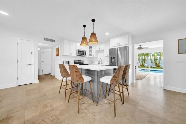 Building Photo - 4924 Shetland Ave