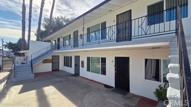 Building Photo - 1803 W Sumac Ln