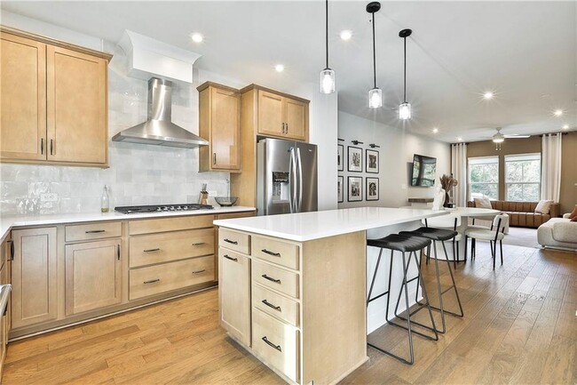 Building Photo - 2549 Astaire Ct NW