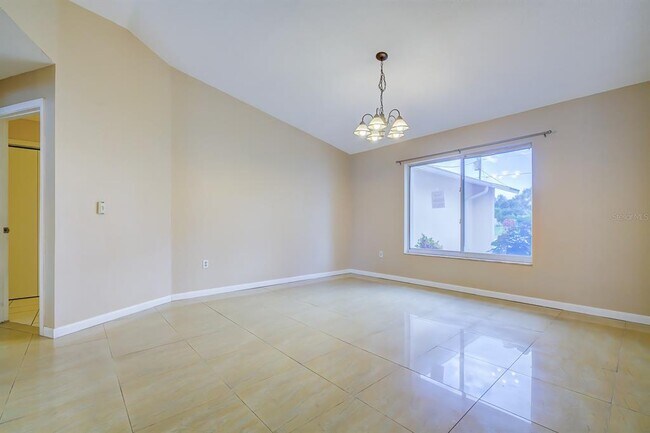 Building Photo - 2406 Appian Ave