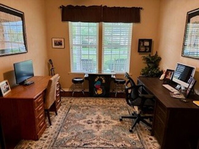Building Photo - Immaculate Longleaf 4/3 with Office