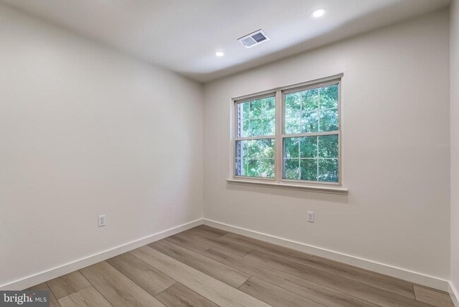 Building Photo - 2362 Branleigh Park Ct