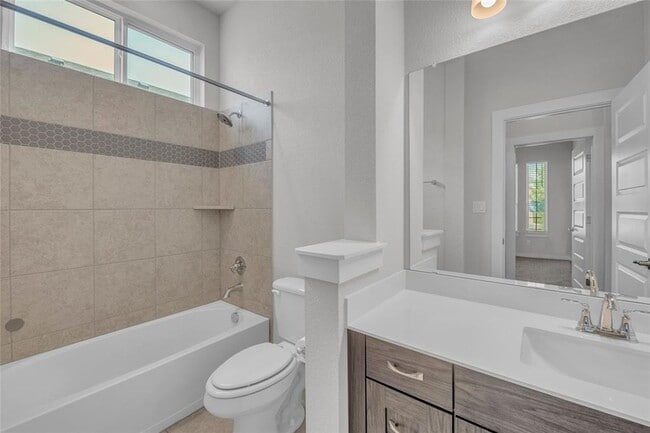 Building Photo - 125 High Plains Dr