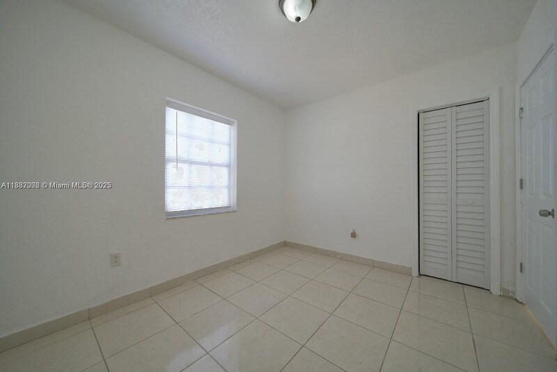 Building Photo - 1471 NW 93rd St