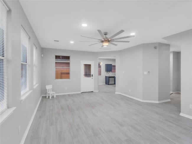 Building Photo - 15834 Mountain Mist Trail