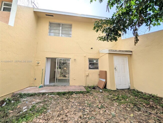 Building Photo - 58 SW 14th Terrace