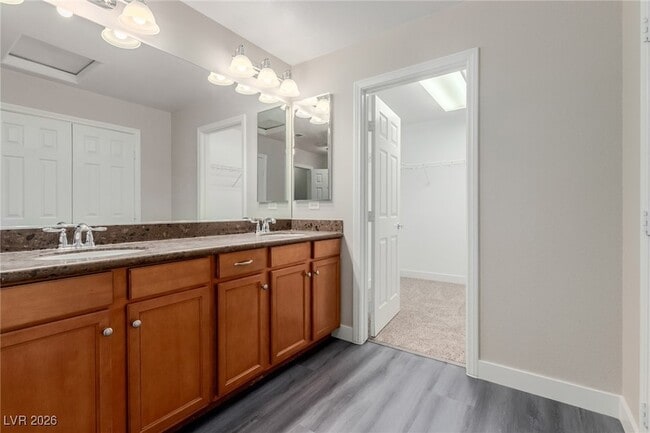 Building Photo - 4648 W Camero Ave