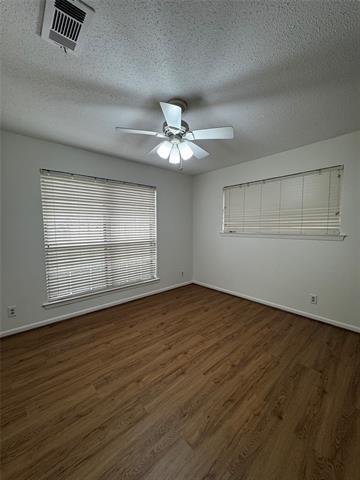 Building Photo - 3205 Pin Oak Dr