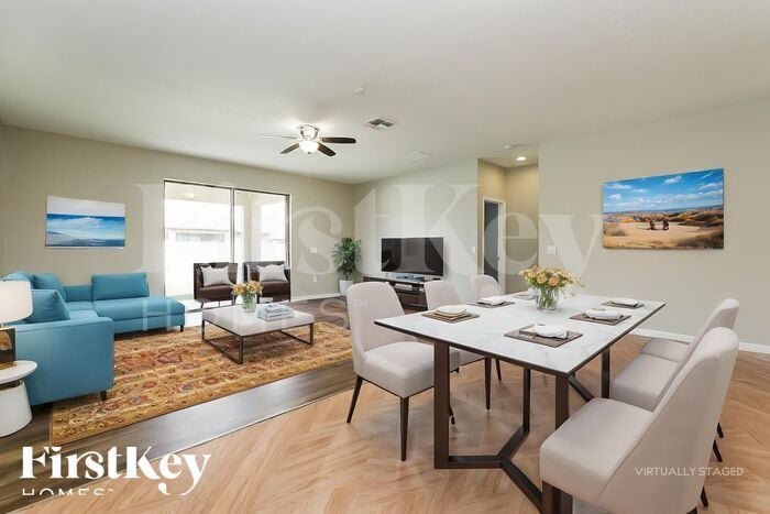 Building Photo - 8741 Hinsdale Heights Dr