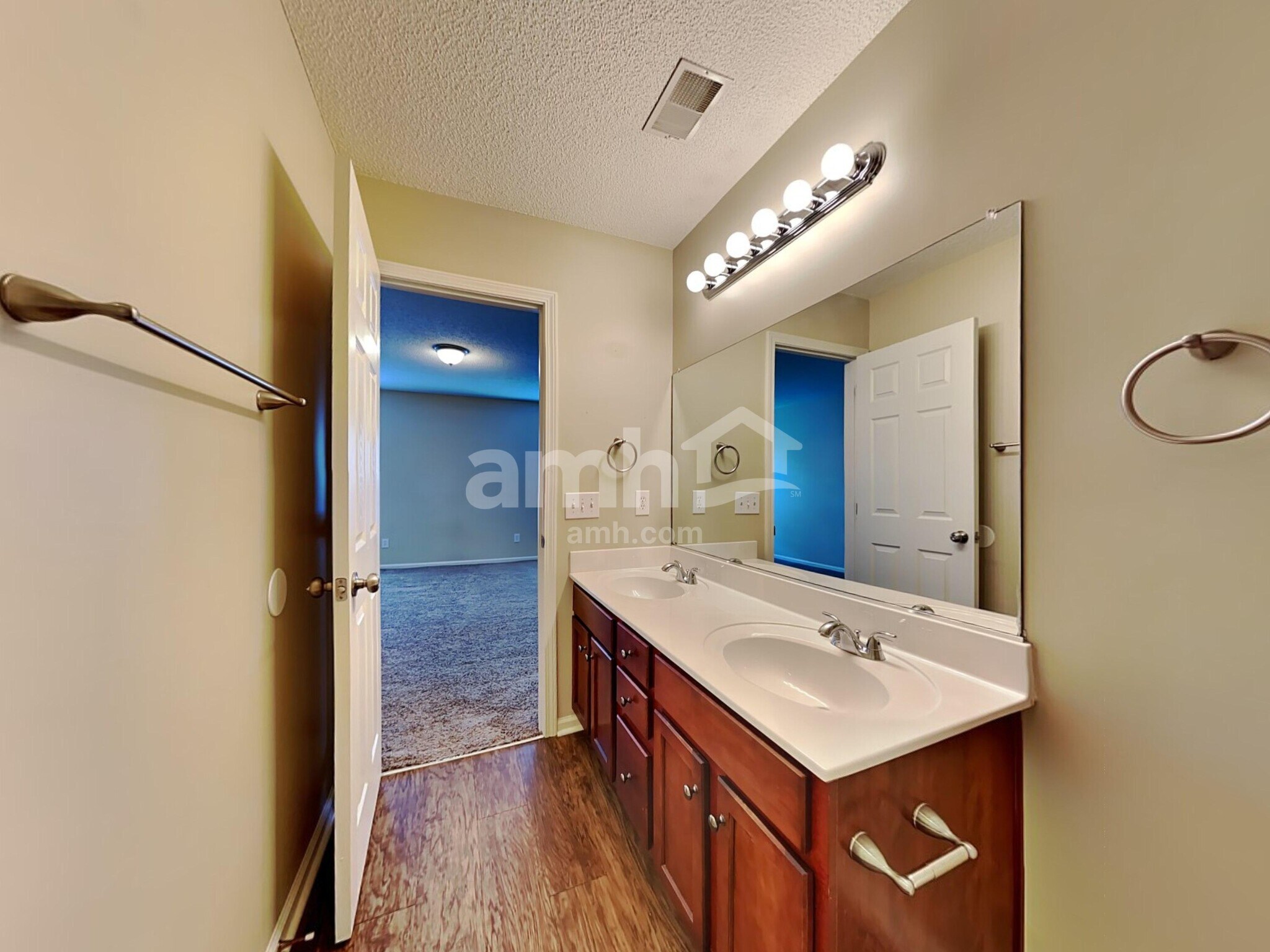 Building Photo - 177 Wildberry Ln