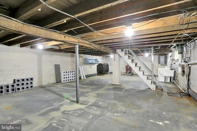 Building Photo - 36 Antietam Rd