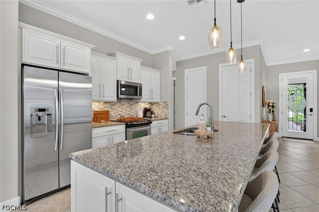 Building Photo - 11701 Avingston Terrace