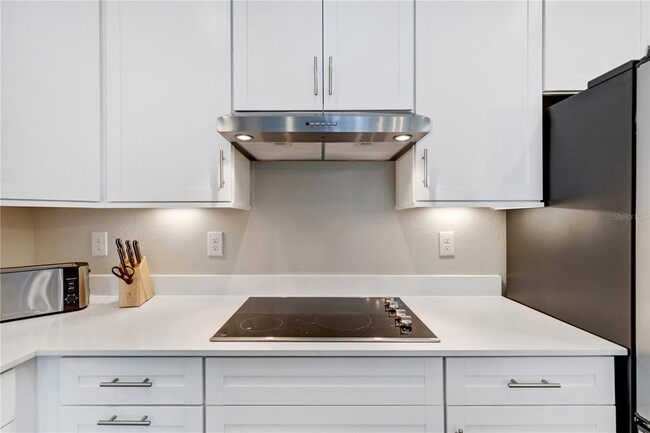 Building Photo - 12584 Wellen Golf St