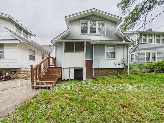 Building Photo - 5611 Olive St