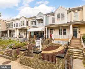 Building Photo - 1405 Montello Ave NE