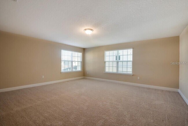 Building Photo - 8763 Crescendo Ave
