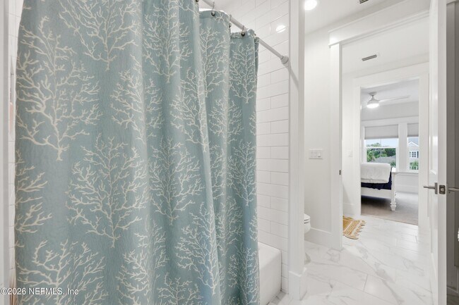 Building Photo - 29 Sea Glass Wy