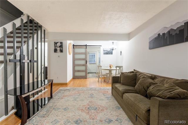 Building Photo - 1517 S Owens St